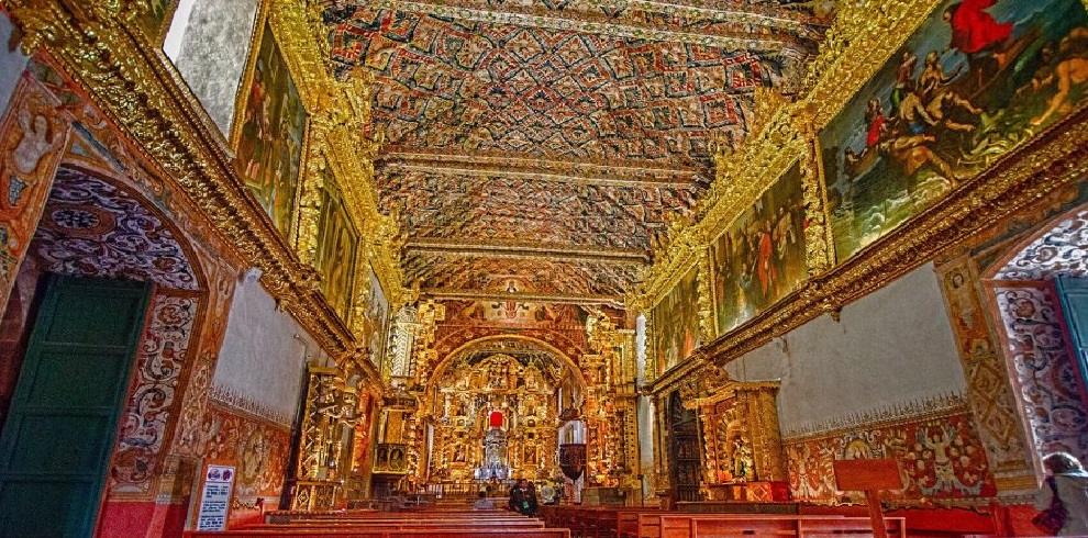 tour-valle-sur-cusco-andahuaylillas-870×555 – copia