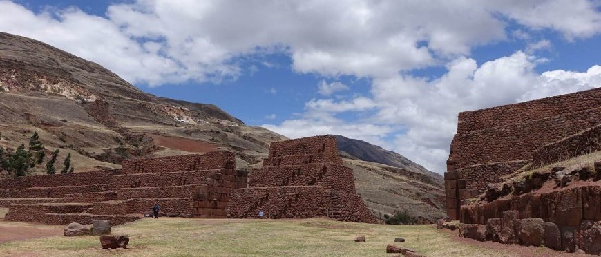 tour-valle-sur-cusco-wari-870×555 – copia